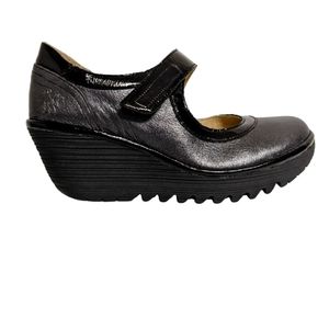 Fly London Yolt Mary Jane Wedge Black Leather Graphite 40